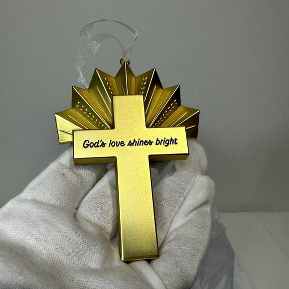 2024 Hallmark Ornament "GOD'S LOVE SHINES BRIGHT" Gold Metal Cross - NEW IN BOX - Picture 4 of 8